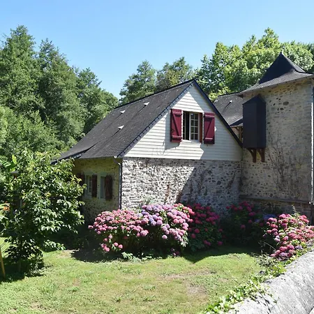 Du Pont De Pierre - Au Moulin D'eysus Eysus